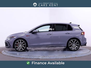 Used Volkswagen Golf 2024 for sale - 77049674: Photo