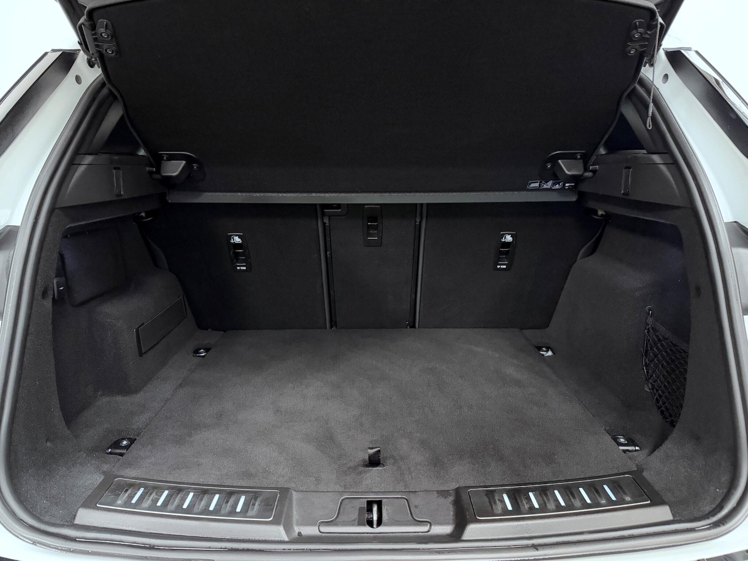 Used Land Rover Range Rover Evoque 2021 for sale - 76866306: Photo 12