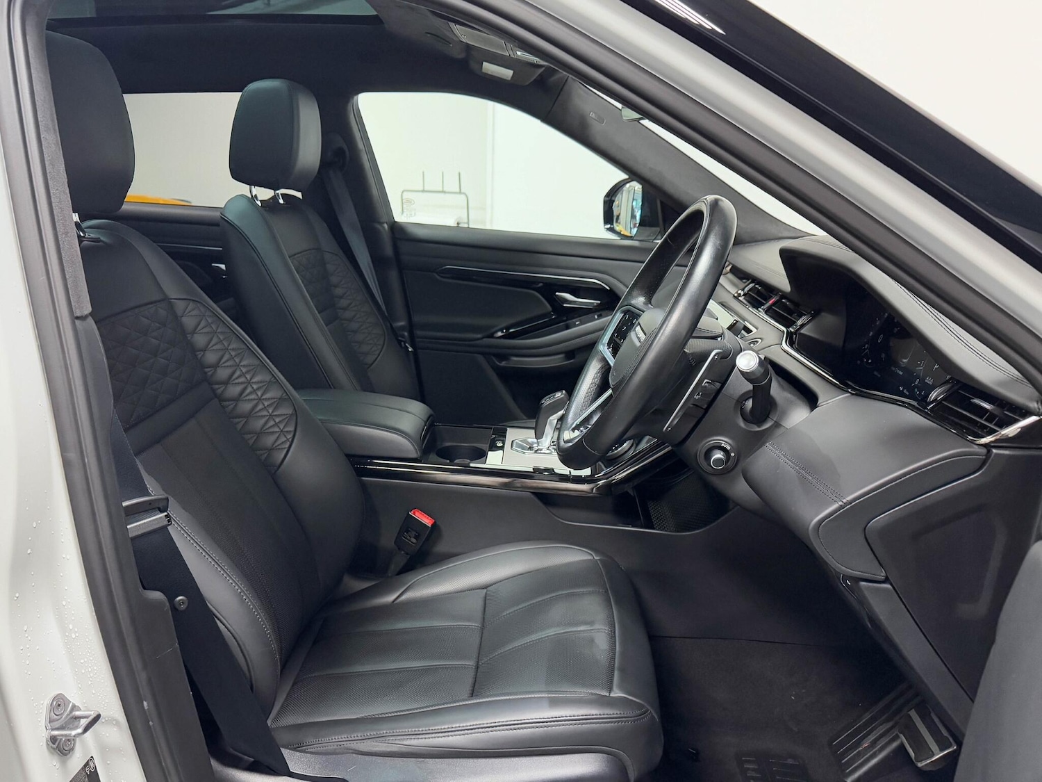 Used Land Rover Range Rover Evoque 2021 for sale - 76866306: Photo 23