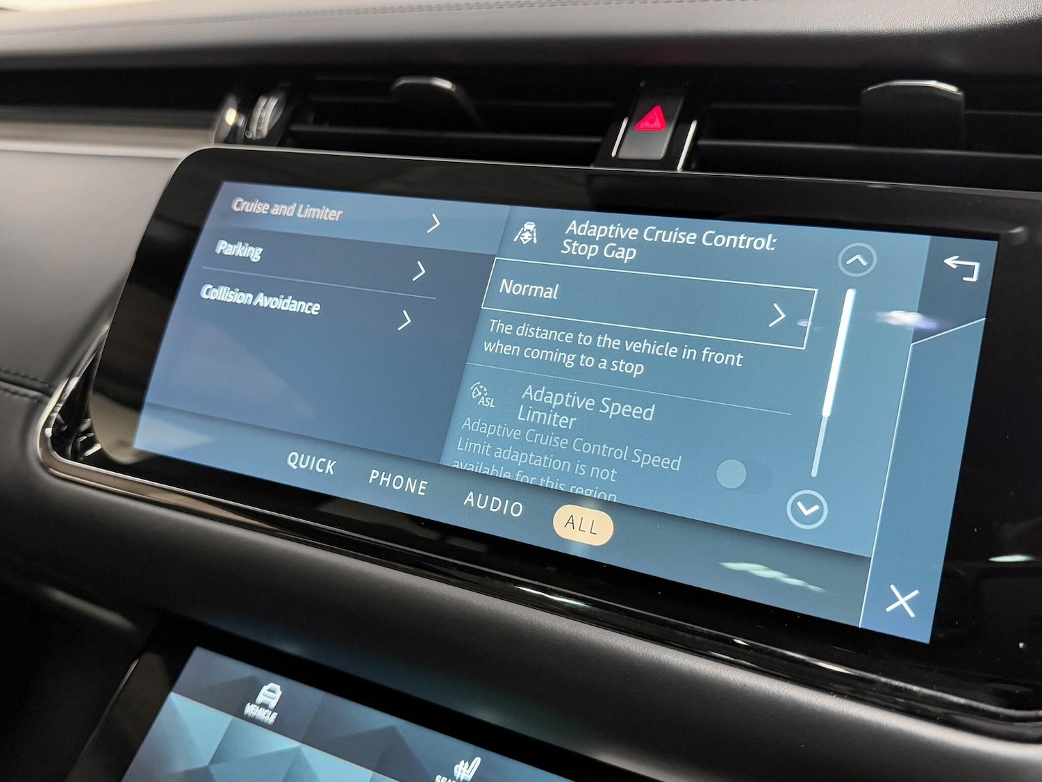 Used Land Rover Range Rover Evoque 2021 for sale - 76866306: Photo 50