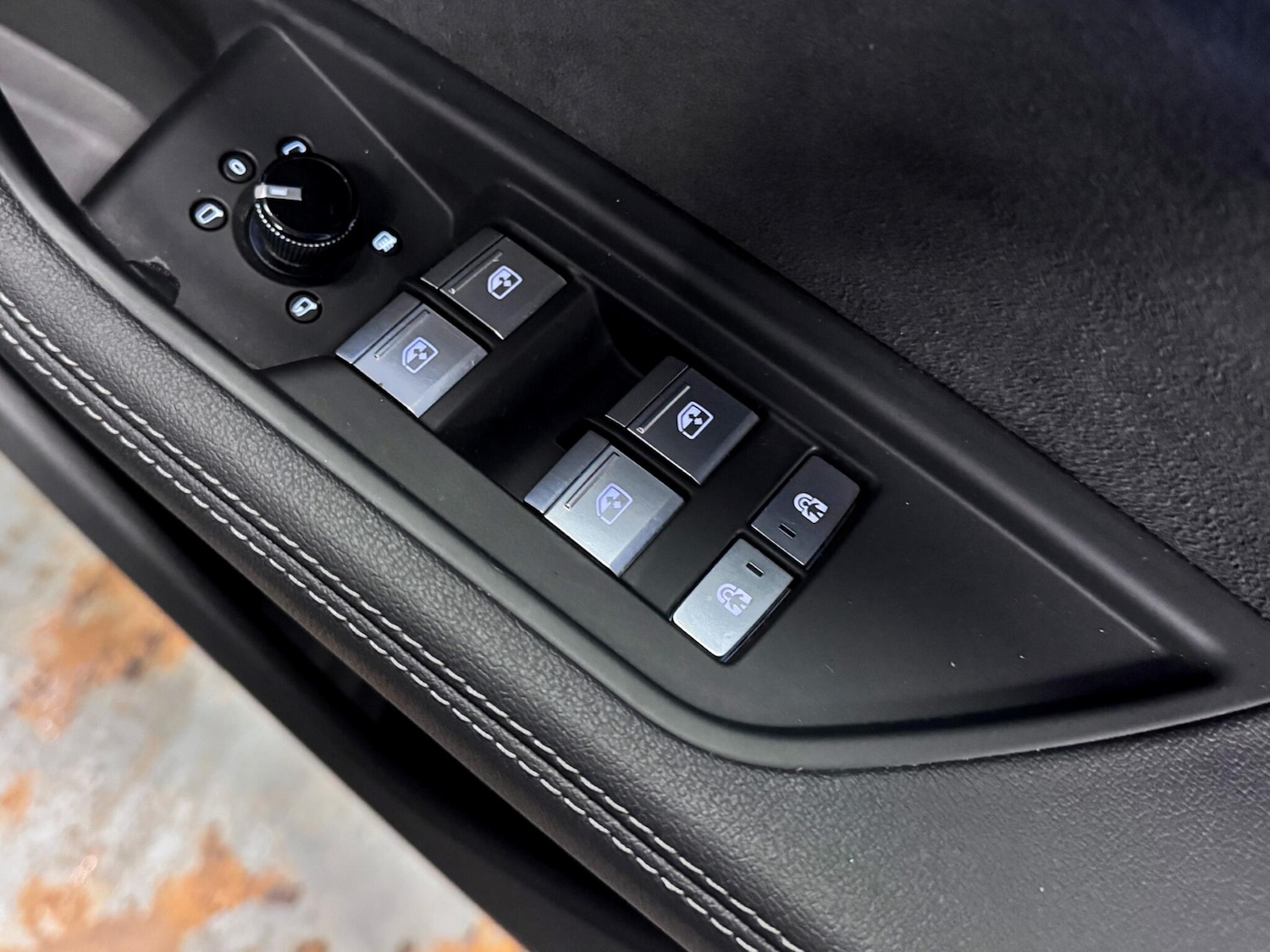 Used Audi e-tron 2023 for sale - 77496604: Photo 16