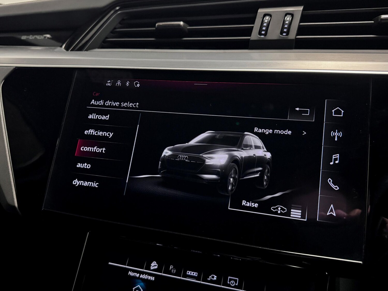 Used Audi e-tron 2023 for sale - 77496604: Photo 46