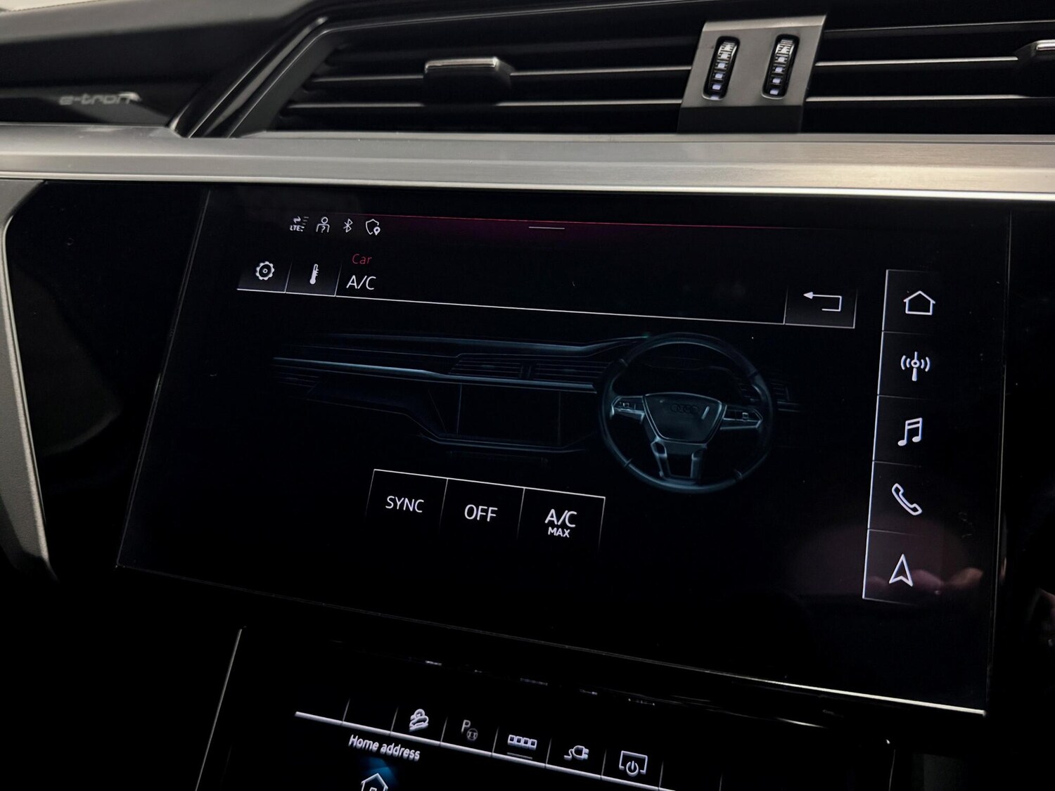 Used Audi e-tron 2023 for sale - 77496604: Photo 47