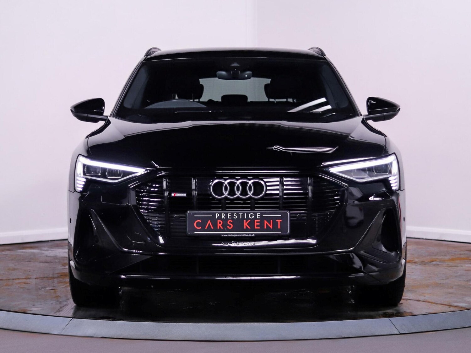 Used Audi e-tron 2023 for sale - 77496604: Photo 7