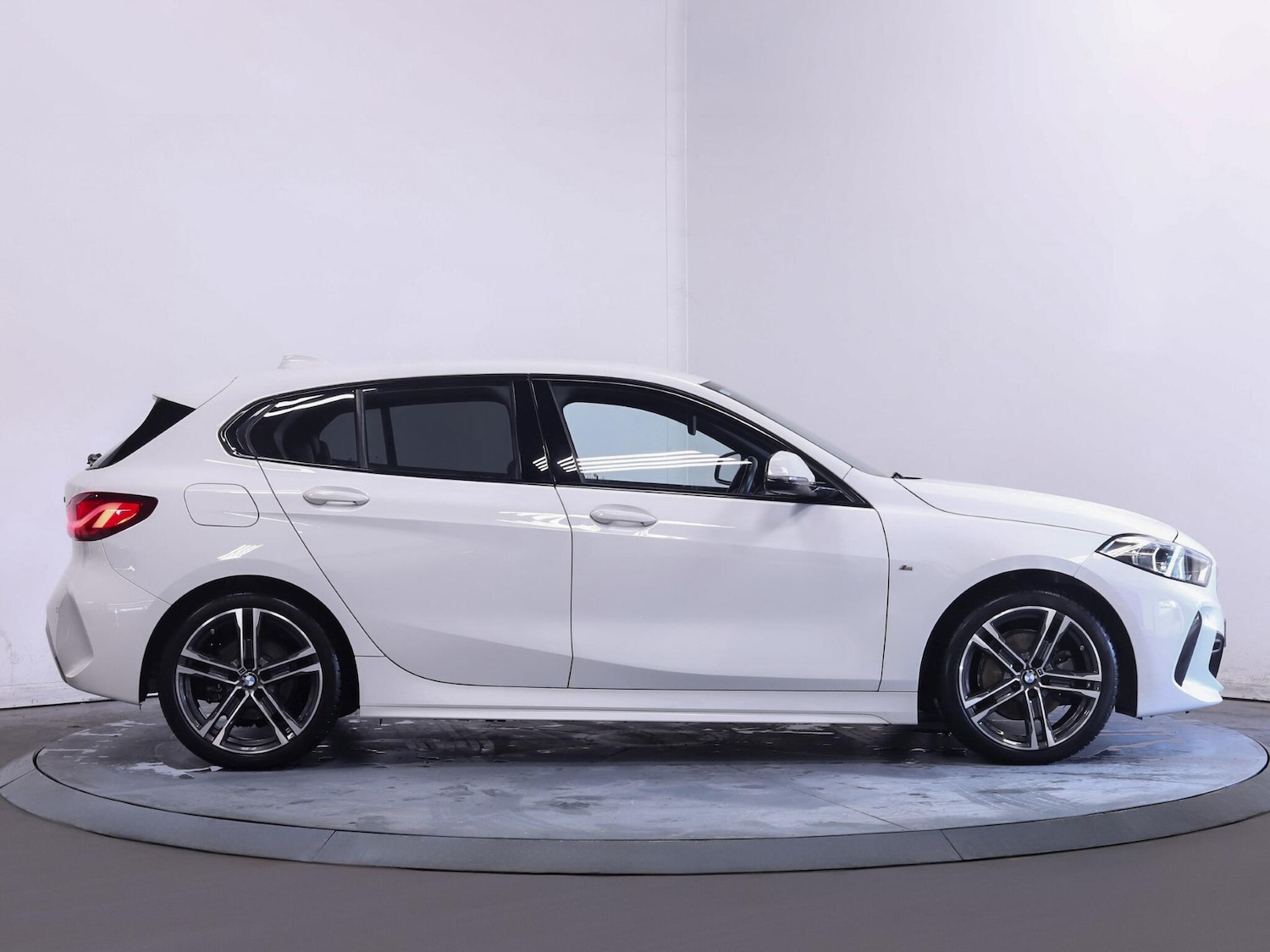 Used BMW 1 Series 2022 for sale - 76886760: Photo 8