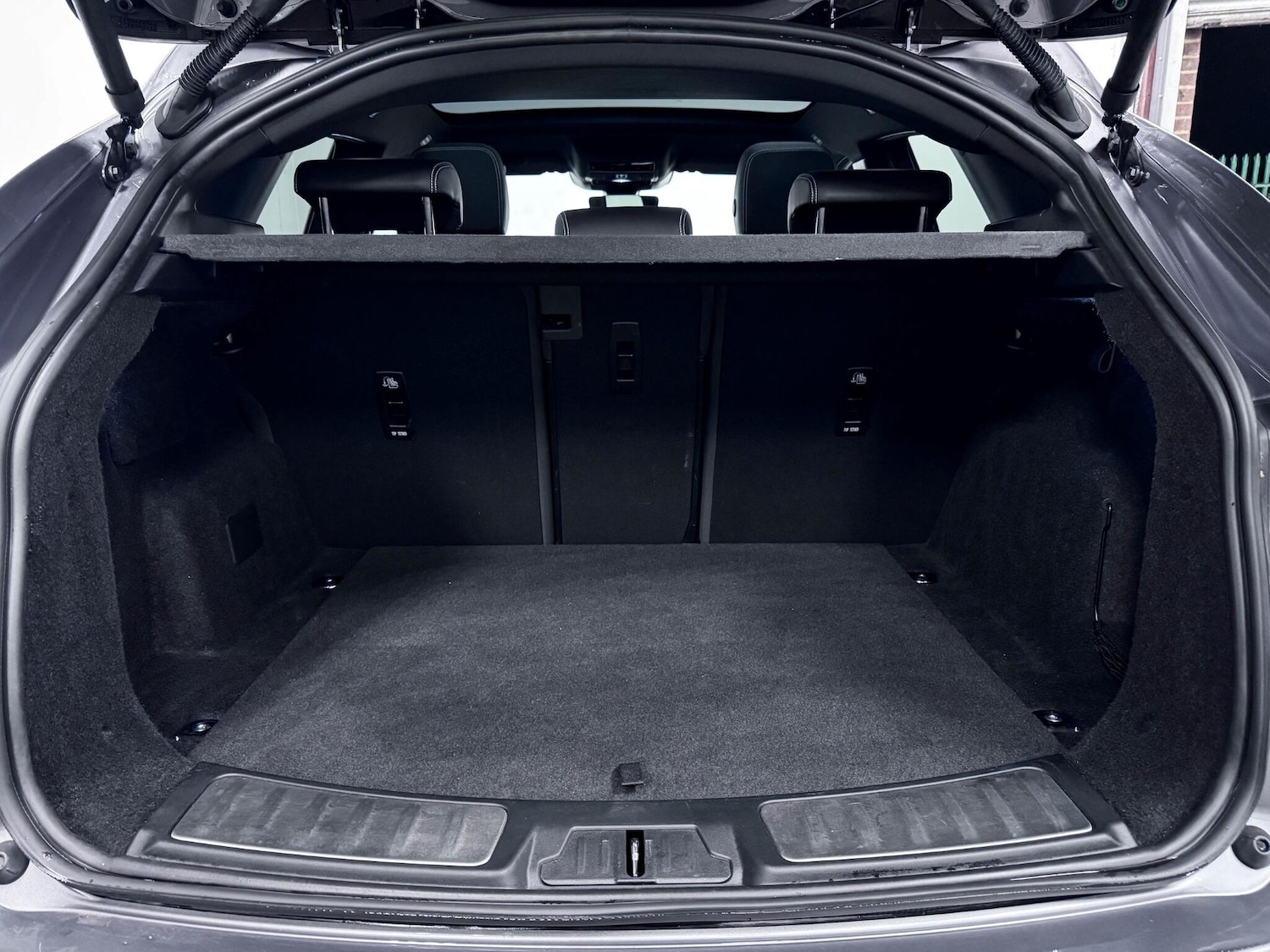 Used Jaguar E-Pace 2024 for sale - 76485606: Photo 12