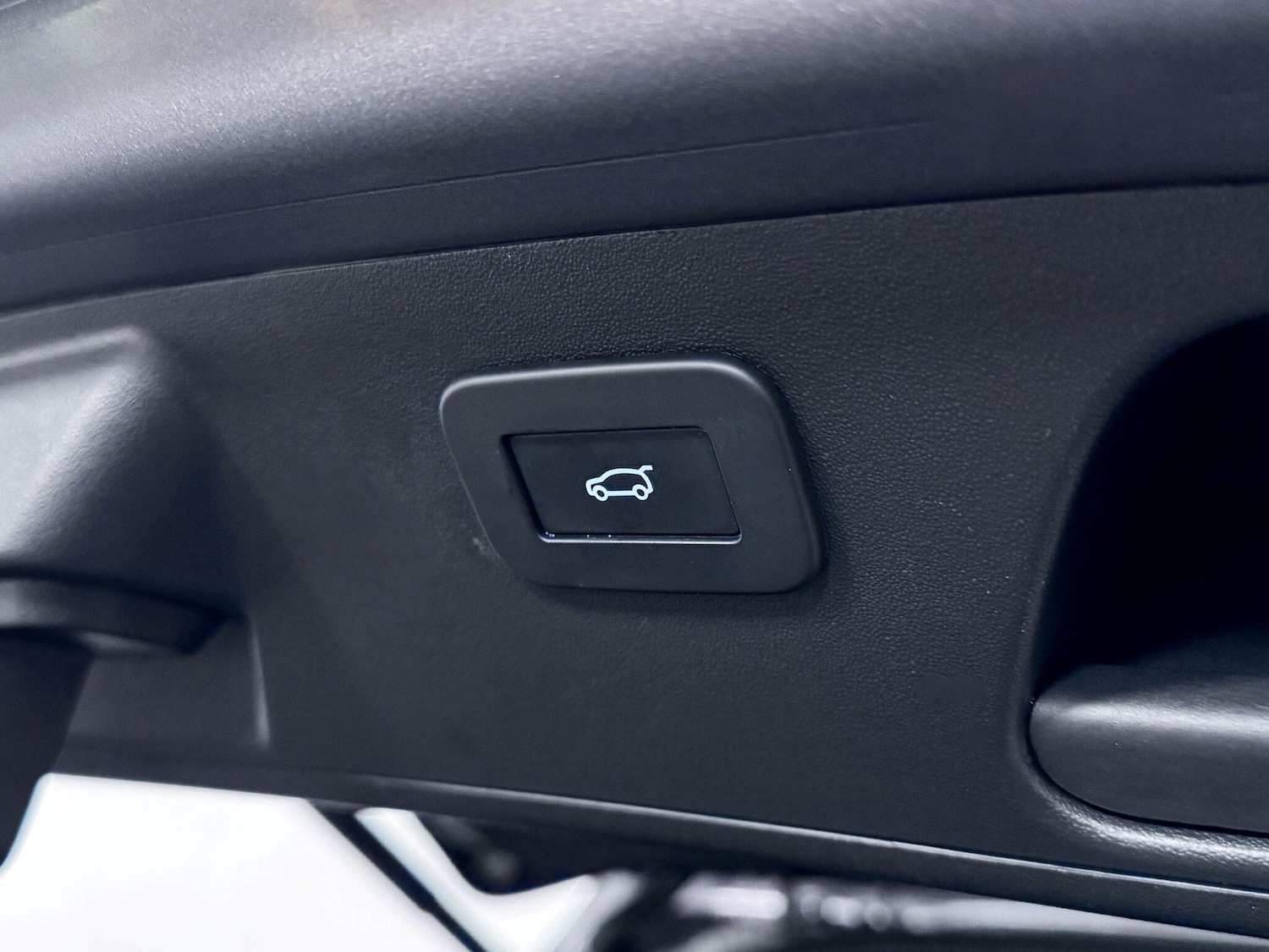 Used Jaguar E-Pace 2024 for sale - 76485606: Photo 13