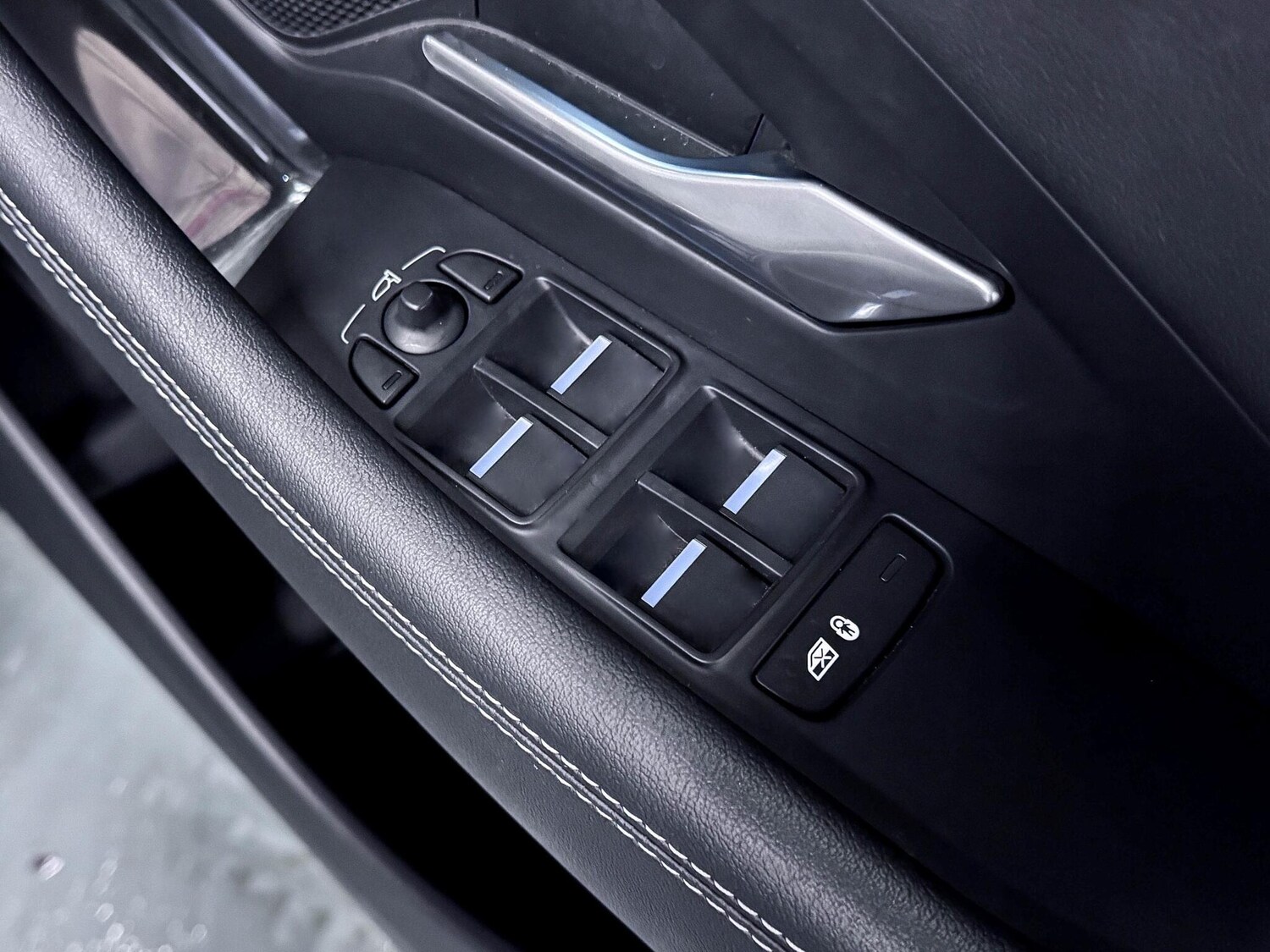 Used Jaguar E-Pace 2024 for sale - 76485606: Photo 16