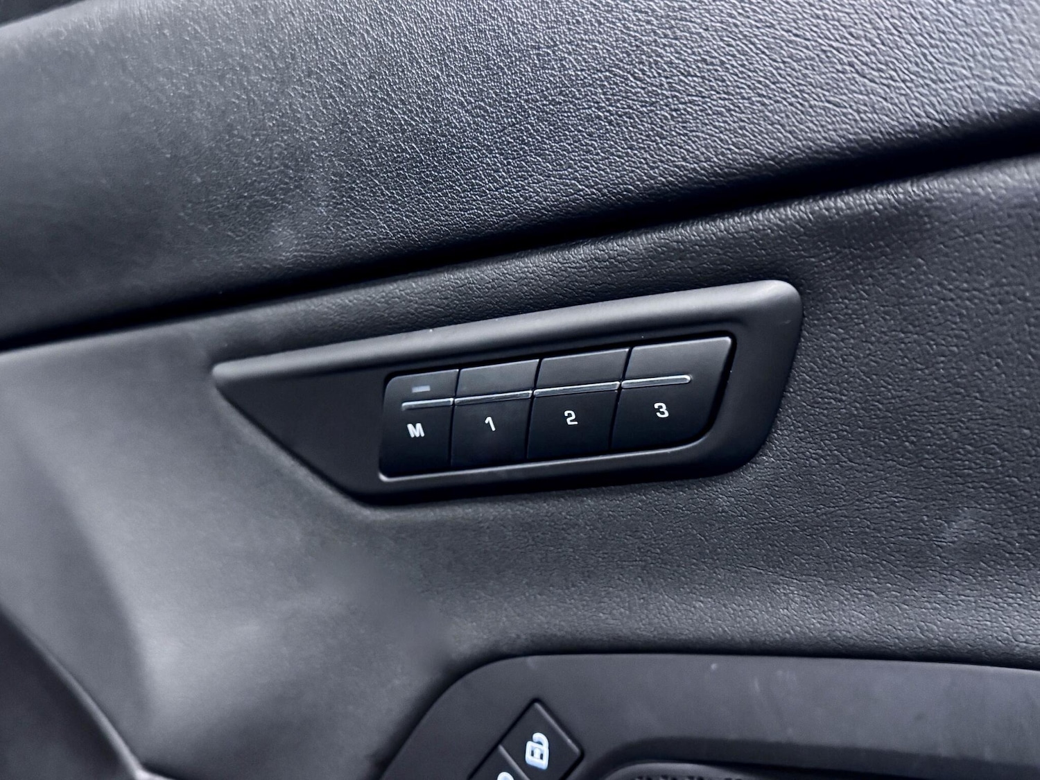 Used Jaguar E-Pace 2024 for sale - 76485606: Photo 17