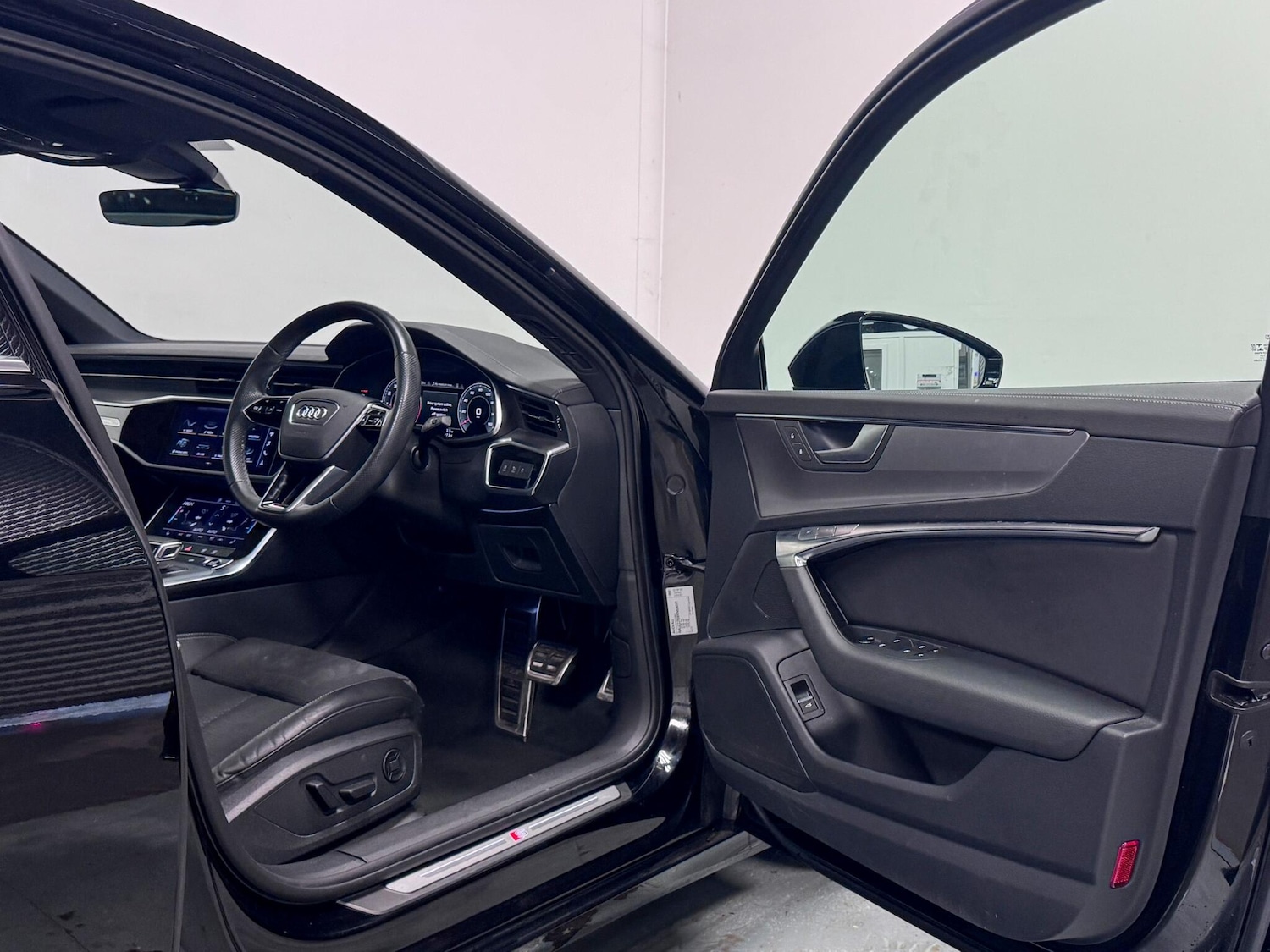 Used Audi A6 2022 for sale - 77646437: Photo 13