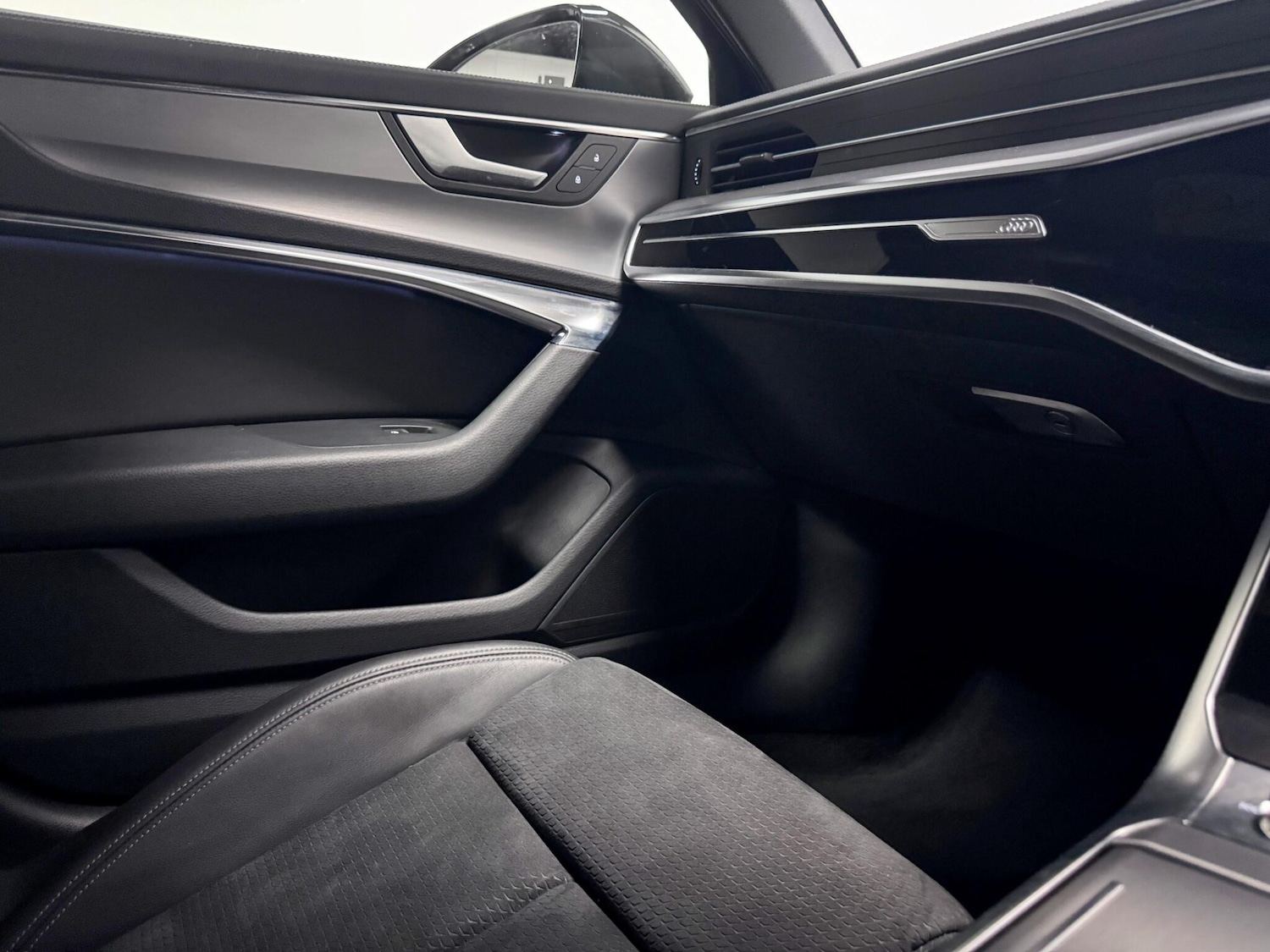Used Audi A6 2022 for sale - 77646437: Photo 29