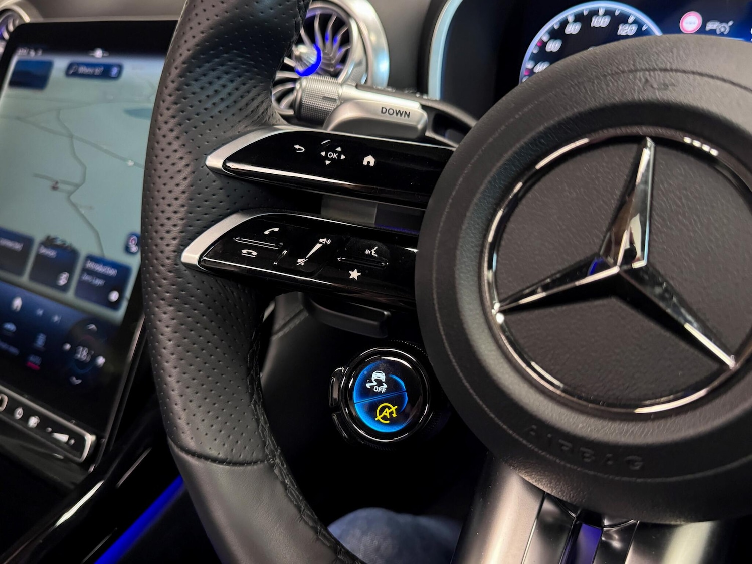 Used Mercedes-Benz SL 2023 for sale - 76849901: Photo 47