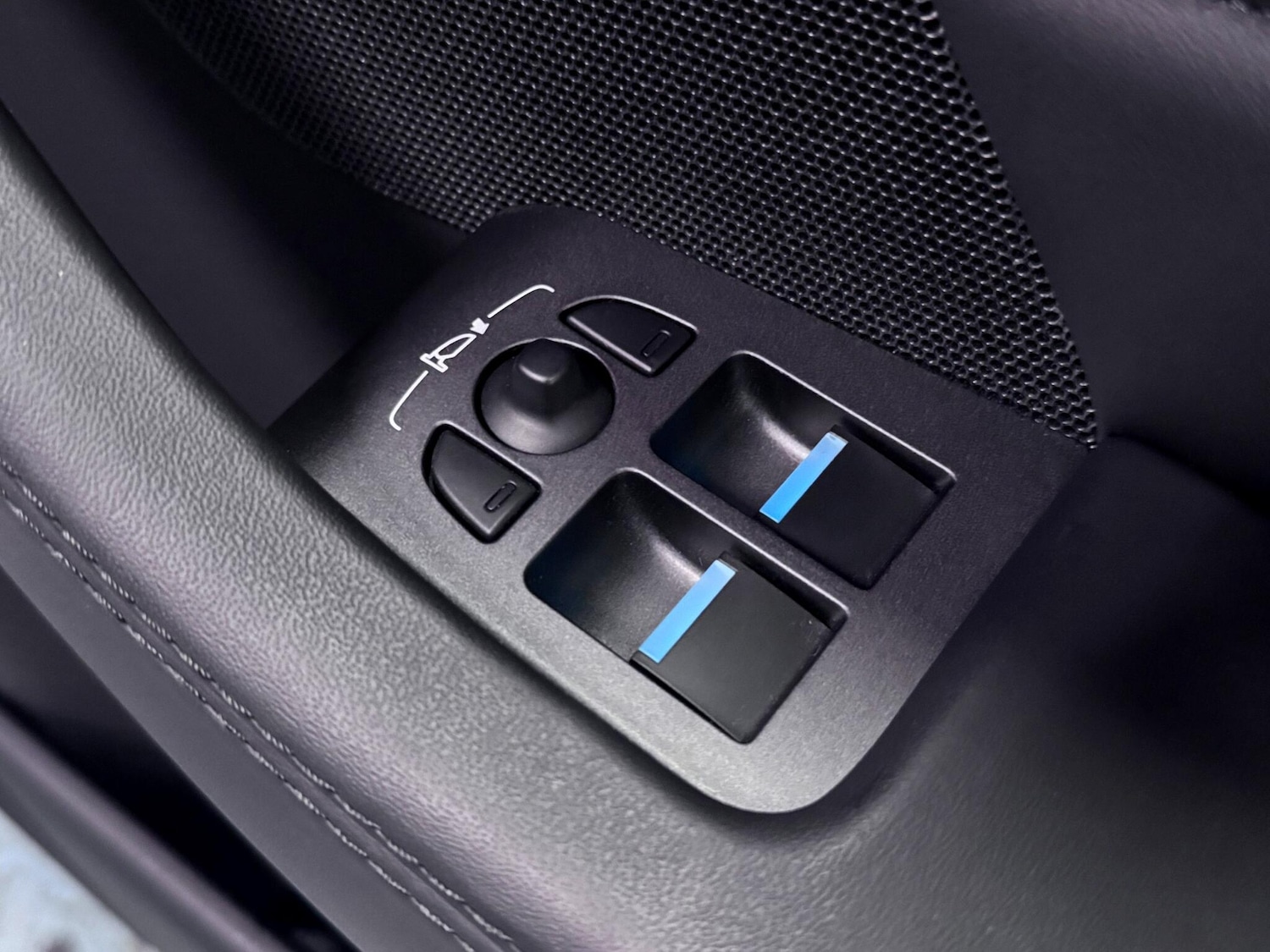 Used Jaguar F-Type 2023 for sale - 76644787: Photo 21