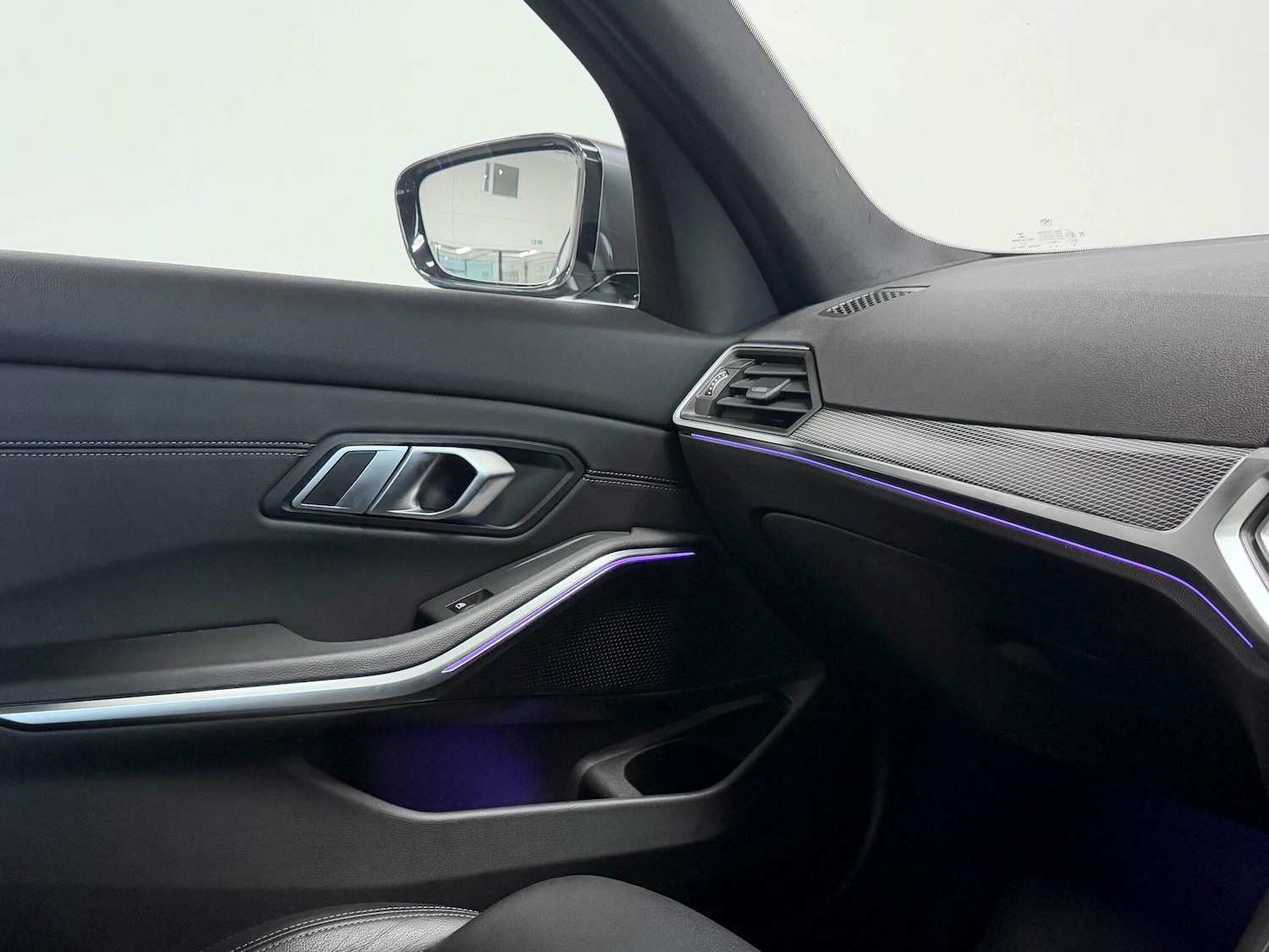 Used BMW 3 Series 2021 for sale - 76240277: Photo 24