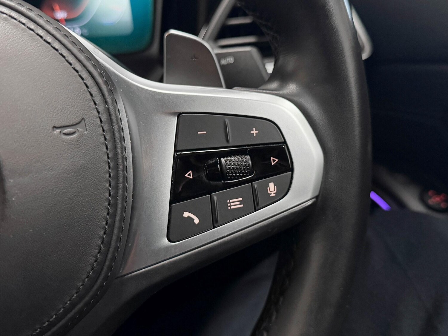 Used BMW 3 Series 2021 for sale - 76240277: Photo 36