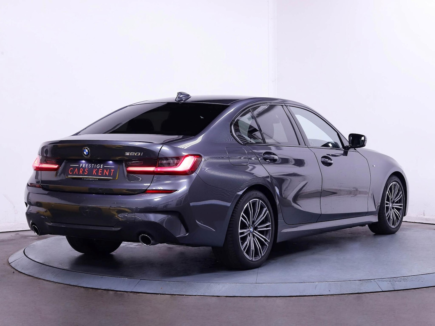 Used BMW 3 Series 2021 for sale - 76240277: Photo 9