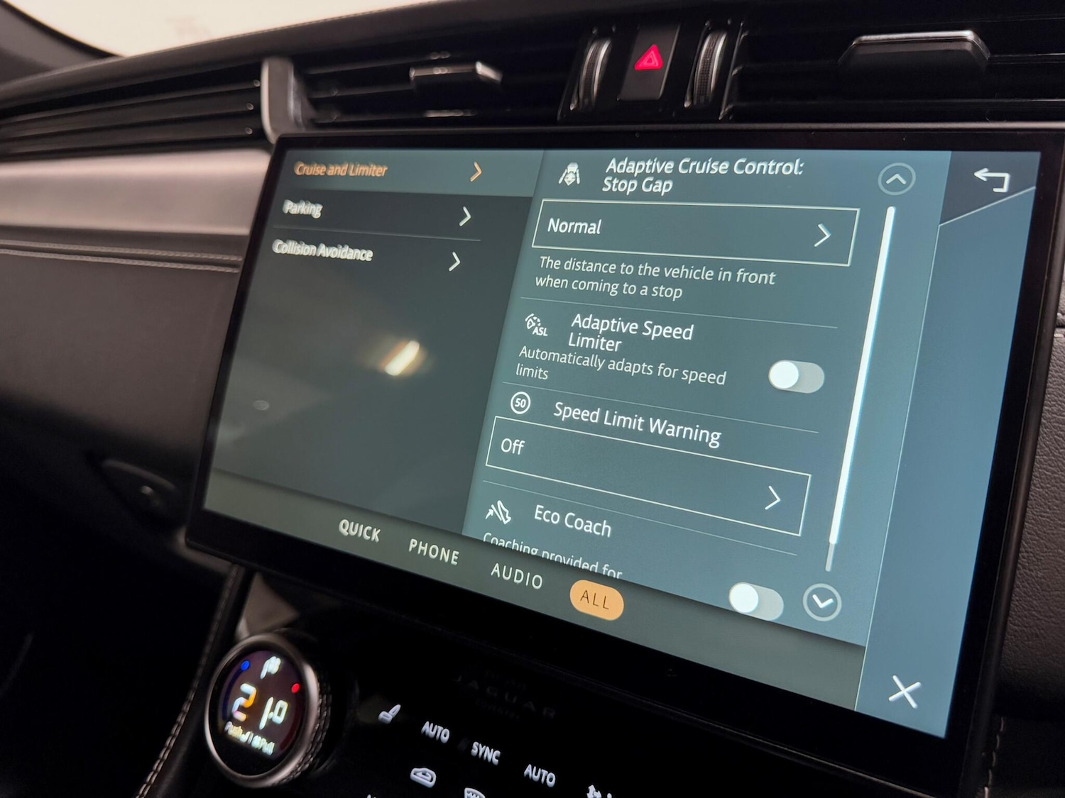 Used Jaguar F-Pace 2022 for sale - 76361382: Photo 44