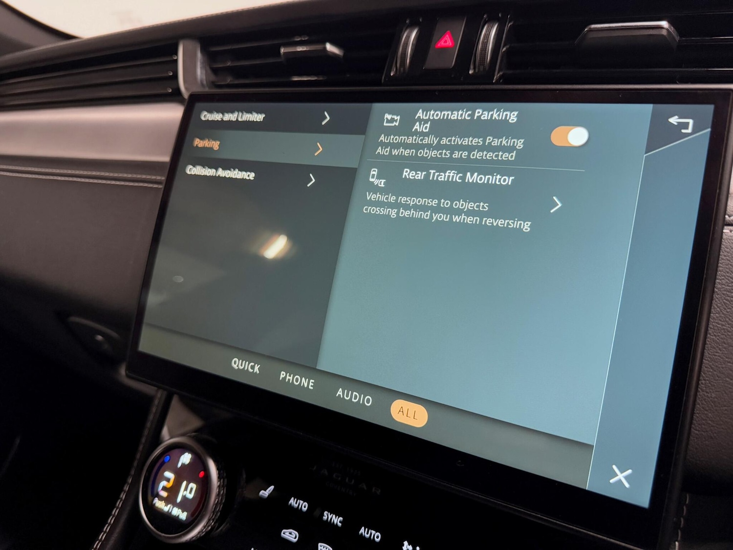 Used Jaguar F-Pace 2022 for sale - 76361382: Photo 45