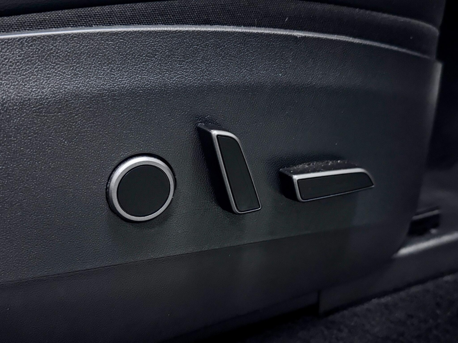 Used Tesla Model Y 2022 for sale - 77646401: Photo 18