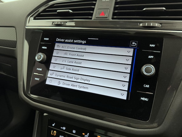 Used Volkswagen Tiguan 2023 for sale - 75531699: Photo 54