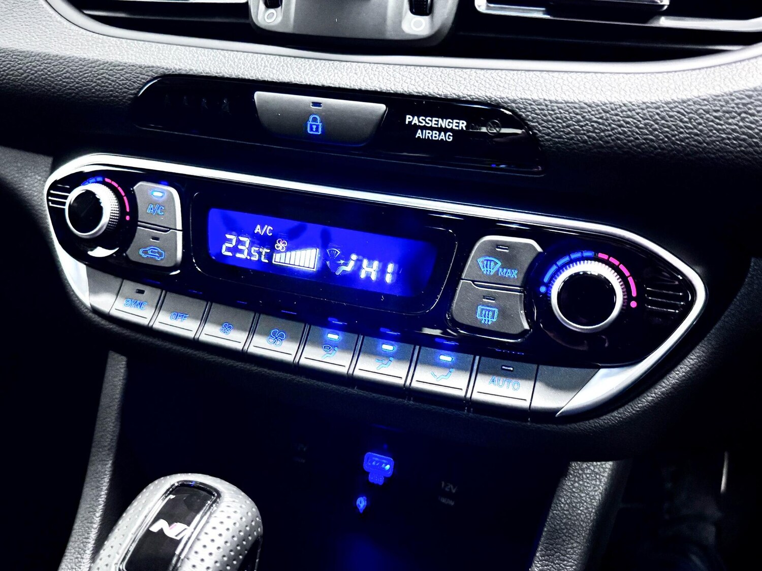 Used Hyundai i30 2023 for sale - 77344853: Photo 31