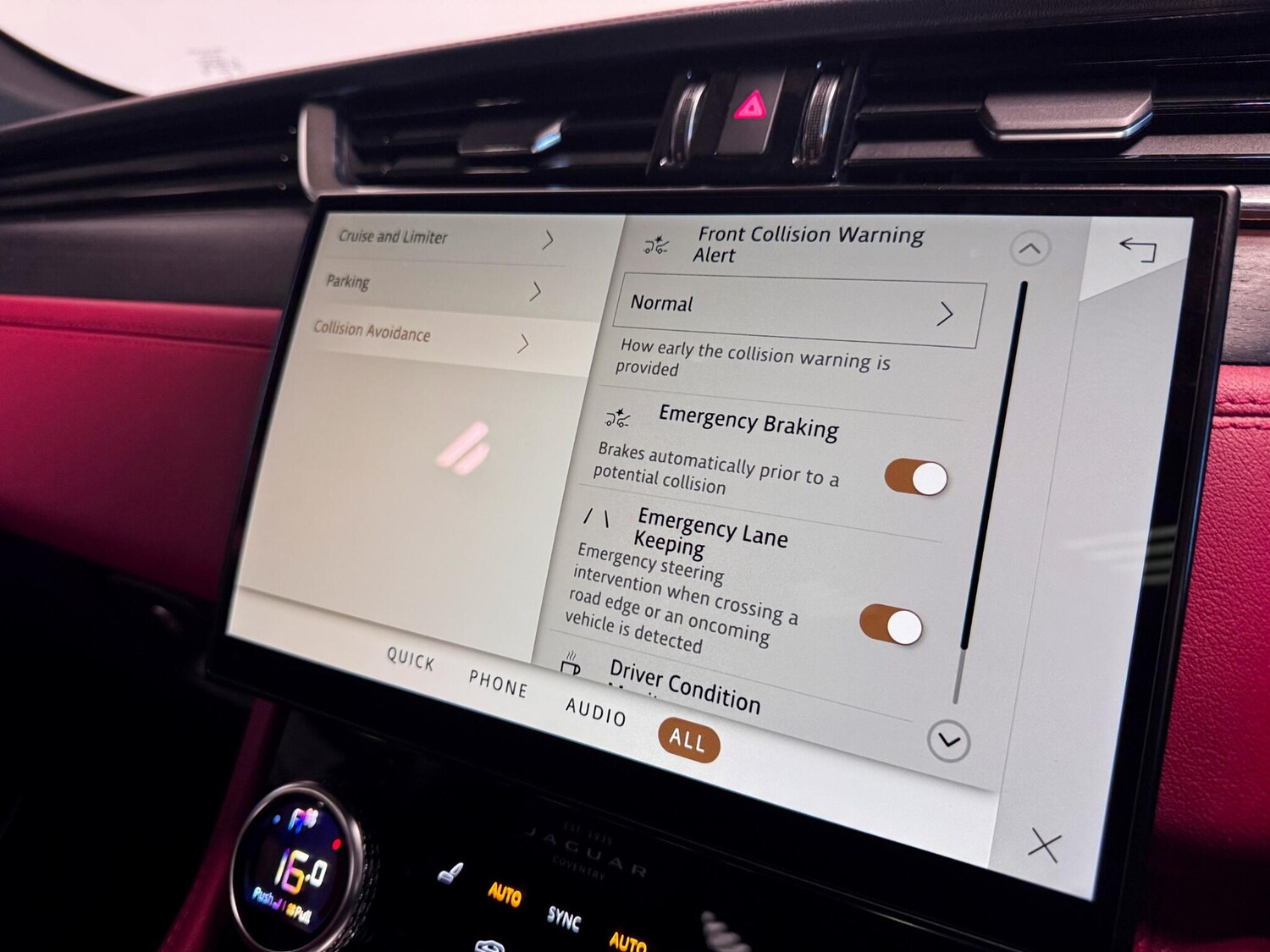 Used Jaguar F-Pace 2022 for sale - 76701013: Photo 43