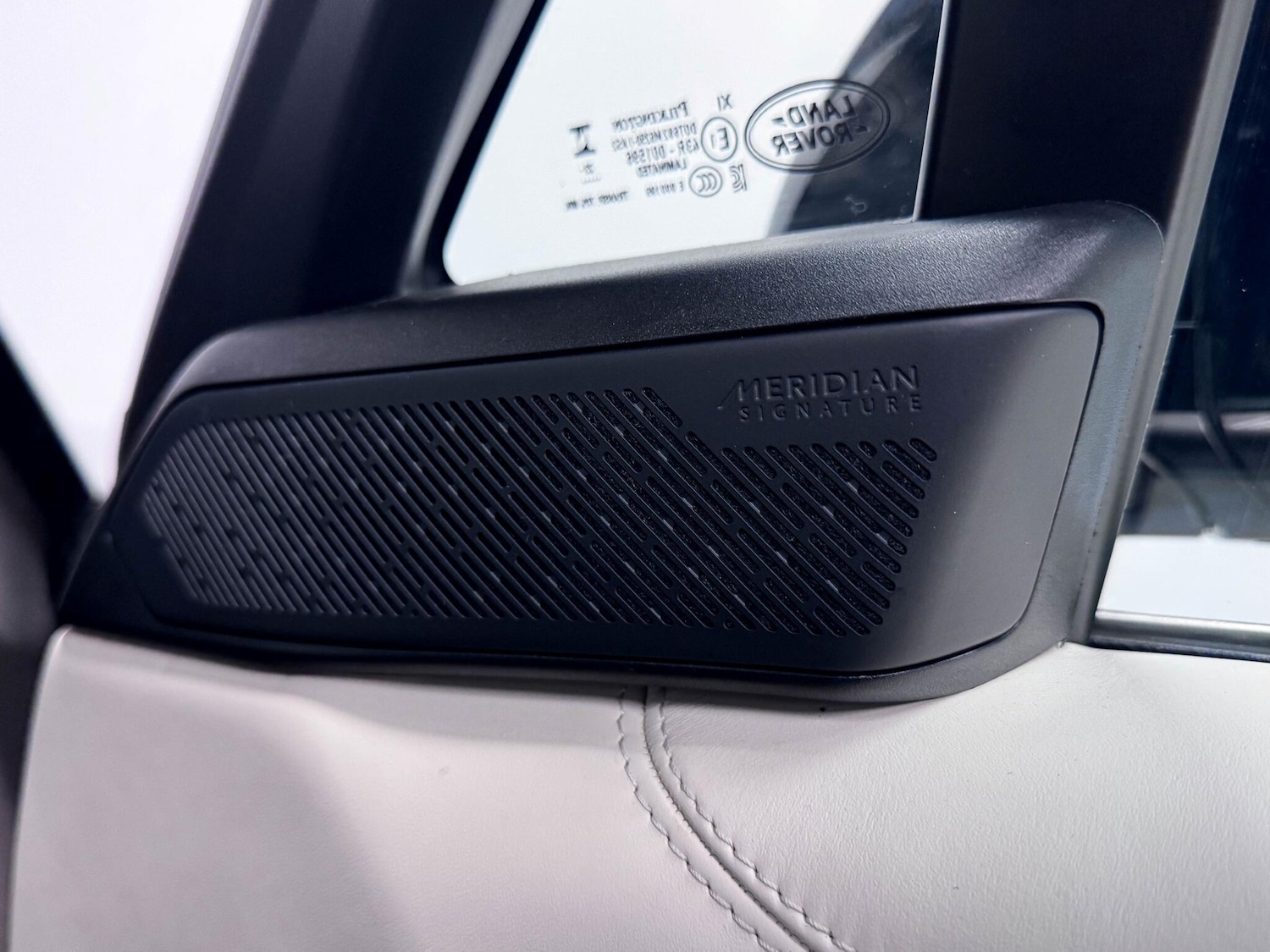 Used Land Rover Range Rover 2024 for sale - 76538229: Photo 18