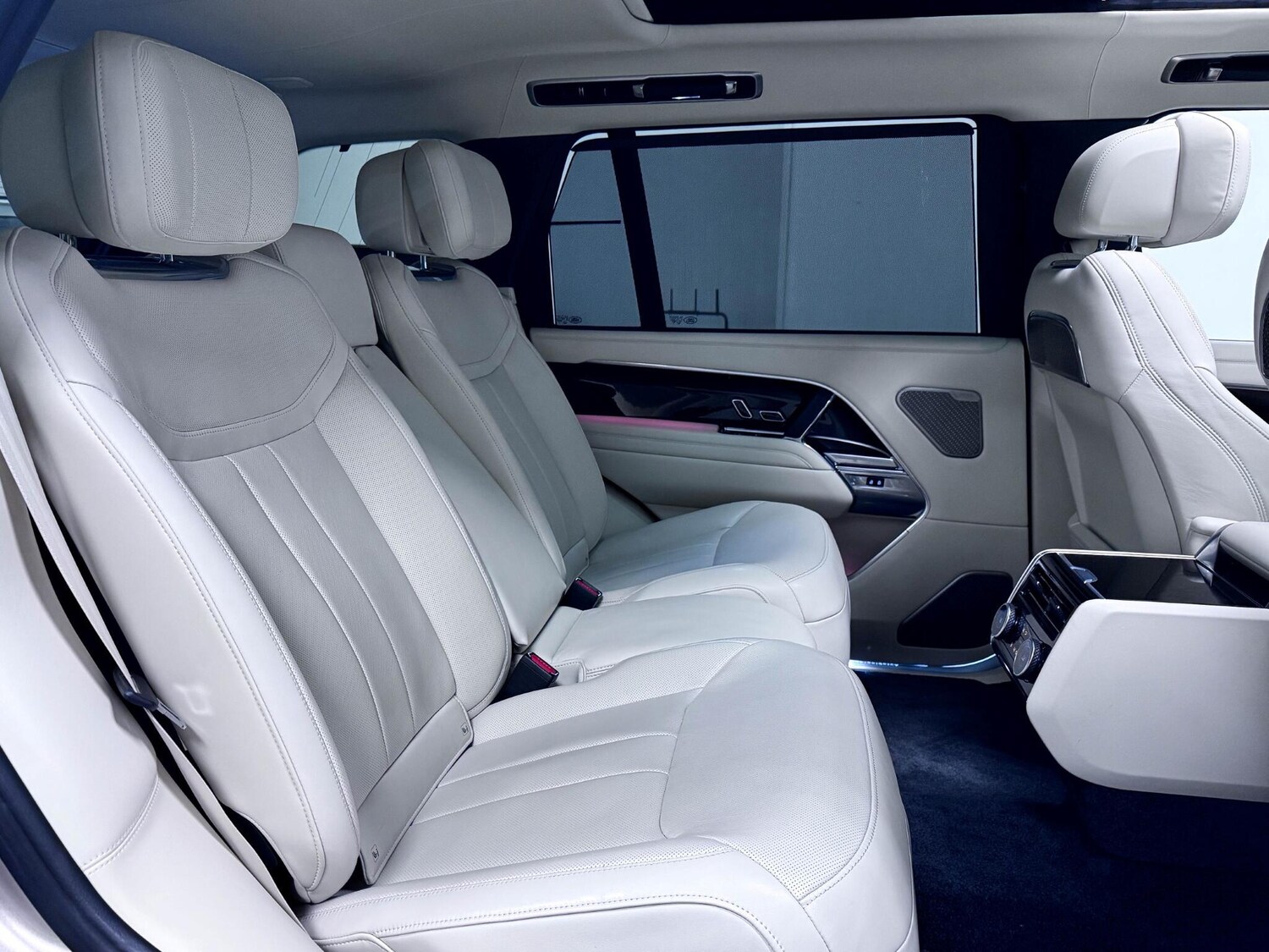 Used Land Rover Range Rover 2024 for sale - 76538229: Photo 30