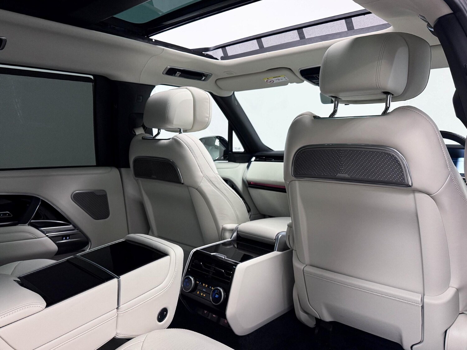 Used Land Rover Range Rover 2024 for sale - 76538229: Photo 31