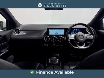 Used Mercedes-Benz GLA 2021 for sale - 78922984: Photo