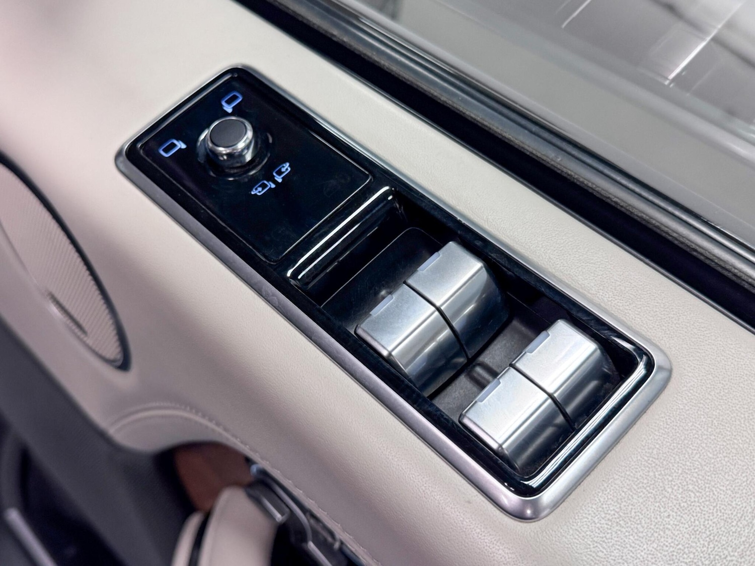 Used Land Rover Range Rover 2021 for sale - 77266924: Photo 24