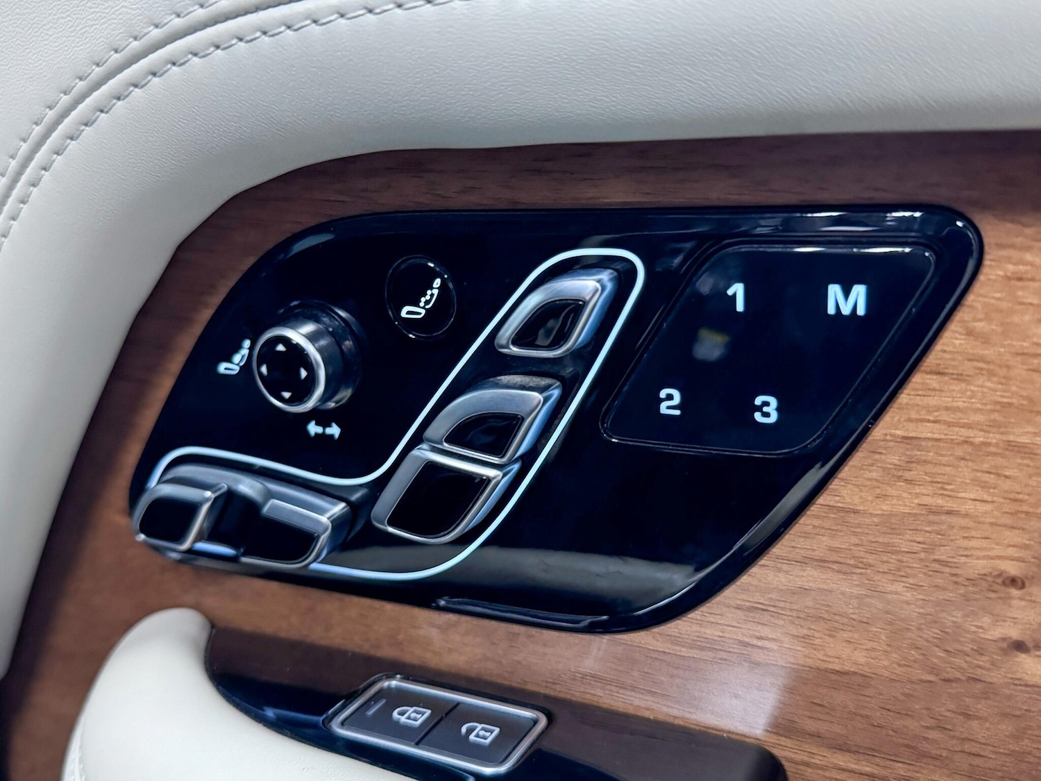 Used Land Rover Range Rover 2021 for sale - 77266924: Photo 27