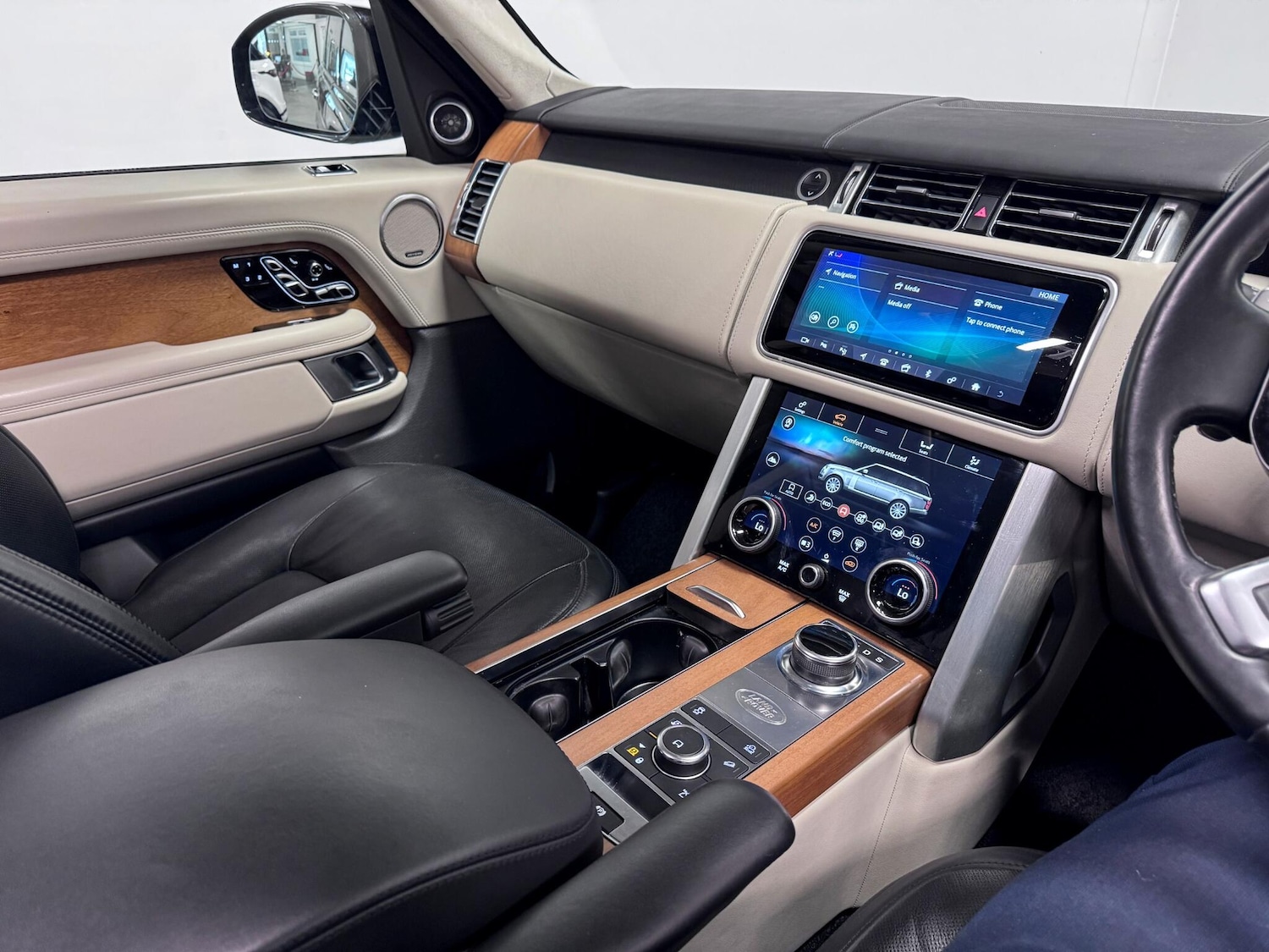 Used Land Rover Range Rover 2021 for sale - 77266924: Photo 33