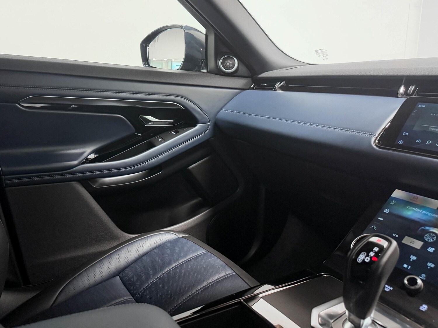 Used Land Rover Range Rover Evoque 2021 for sale - 75915453: Photo 31