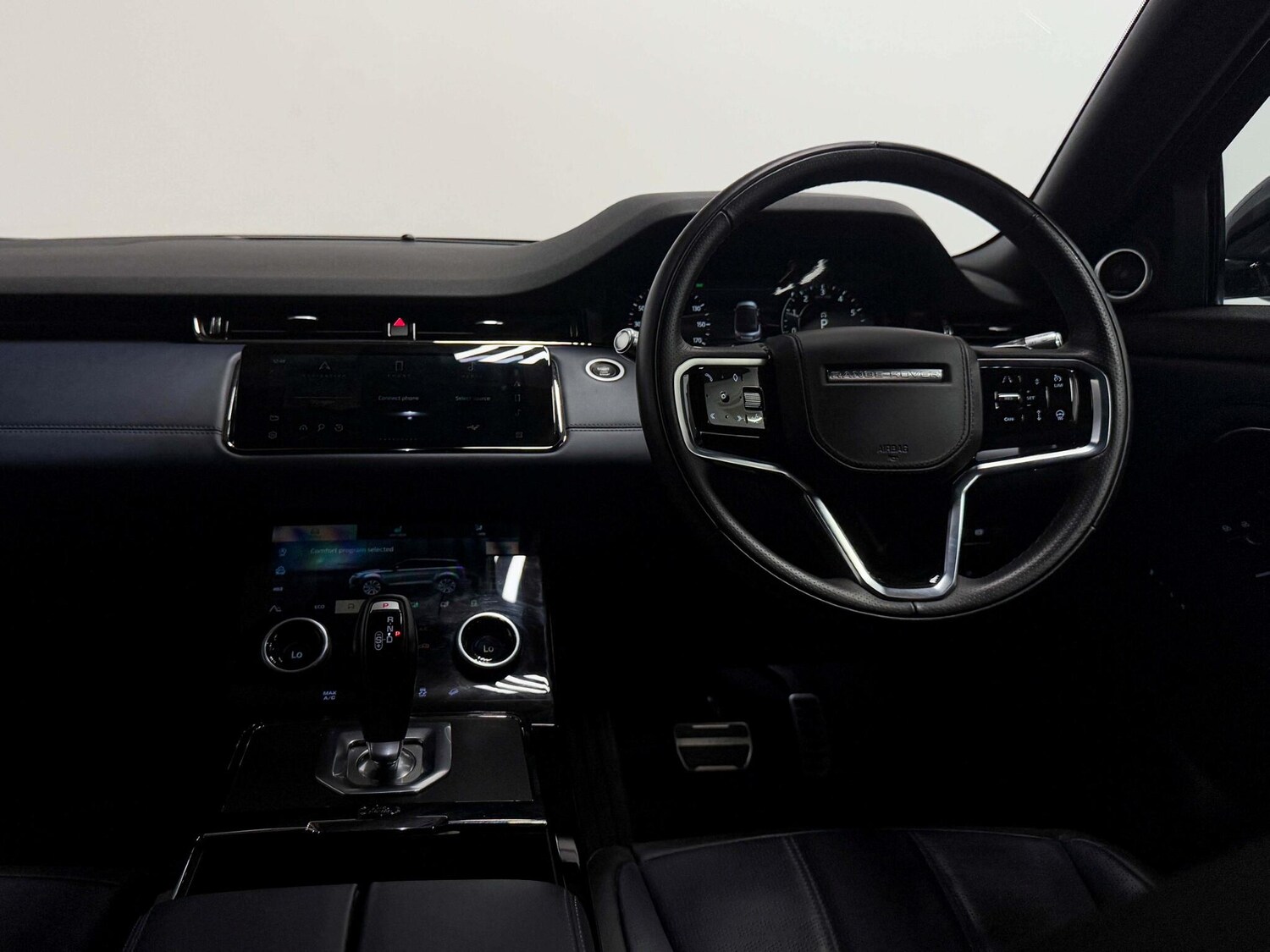 Used Land Rover Range Rover Evoque 2021 for sale - 75915453: Photo 39