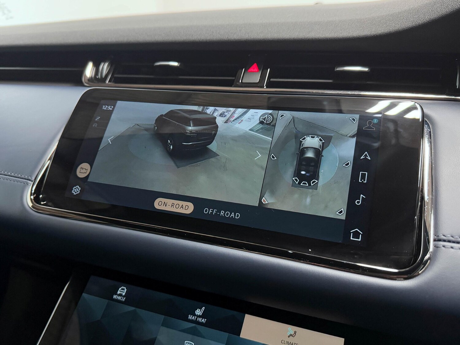 Used Land Rover Range Rover Evoque 2021 for sale - 75915453: Photo 50