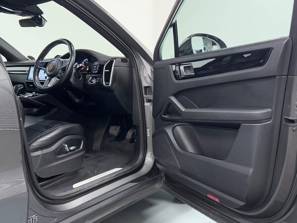 Used Porsche Cayenne 2019 for sale - 75258034: Photo 18