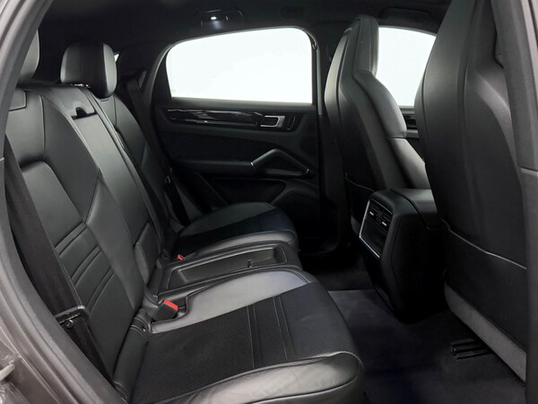 Used Porsche Cayenne 2019 for sale - 75258034: Photo 27
