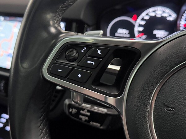 Used Porsche Cayenne 2019 for sale - 75258034: Photo 44