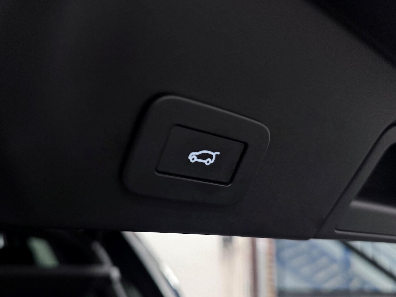 Used Land Rover Range Rover Evoque 2023 for sale - 76728733: Photo 13