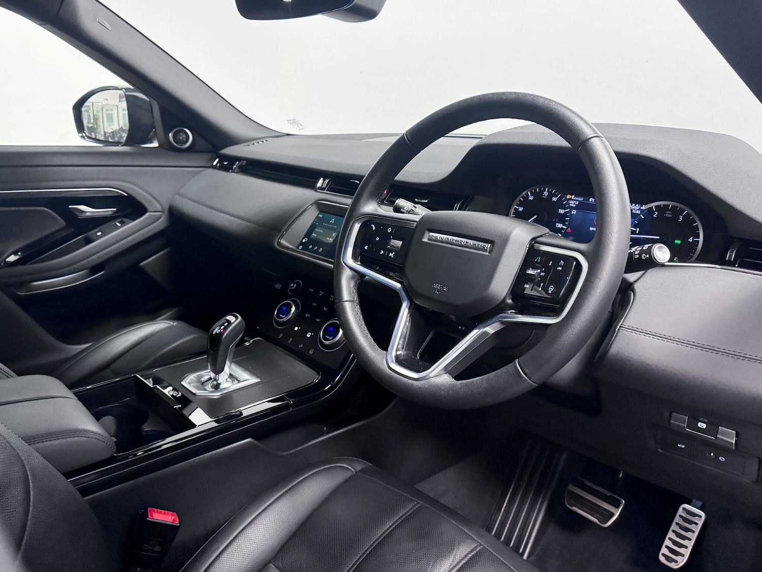 Used Land Rover Range Rover Evoque 2023 for sale - 76728733: Photo 21