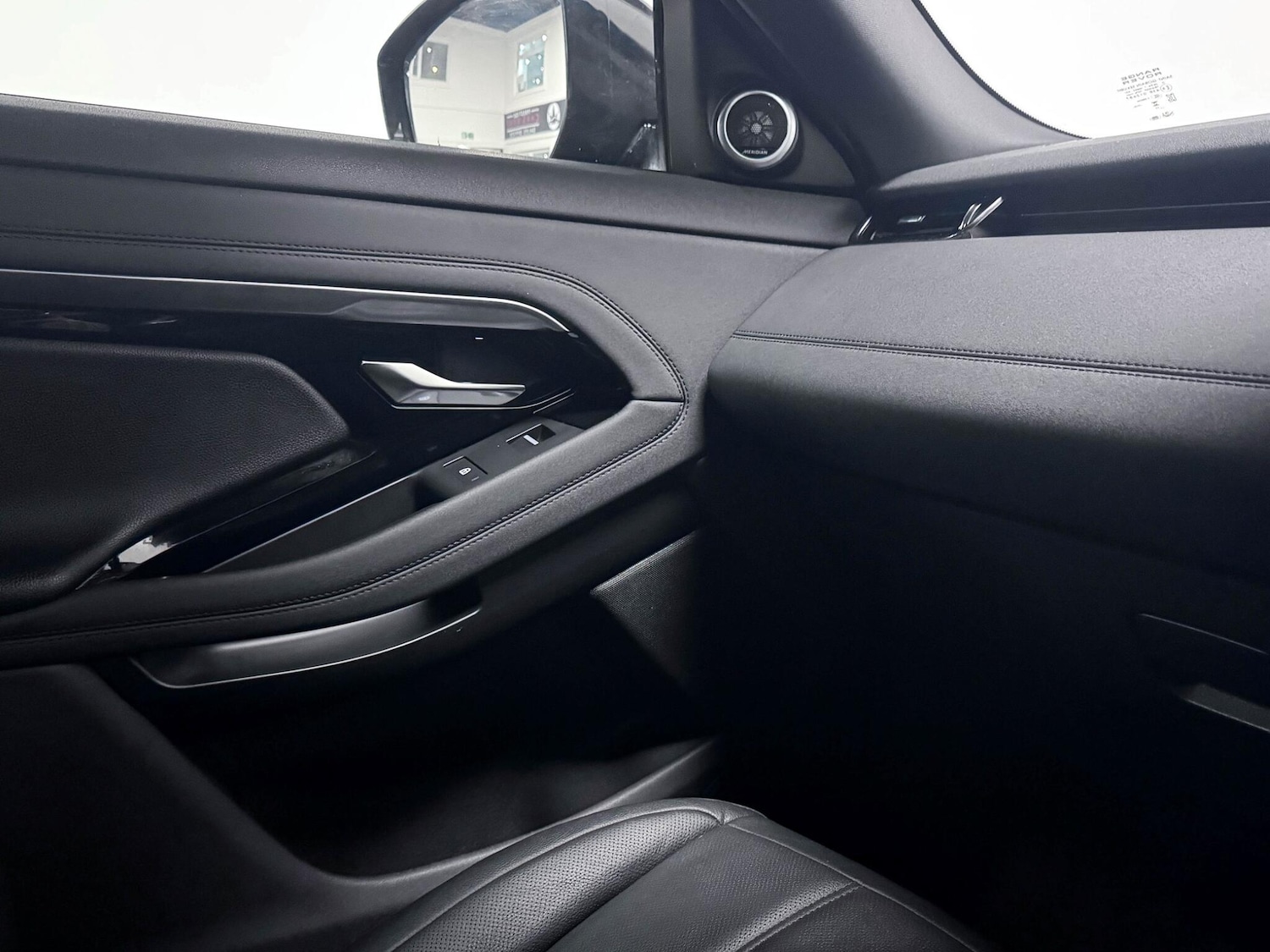 Used Land Rover Range Rover Evoque 2023 for sale - 76728733: Photo 26