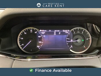 Used Land Rover Range Rover Evoque 2023 for sale - 76728733: Photo