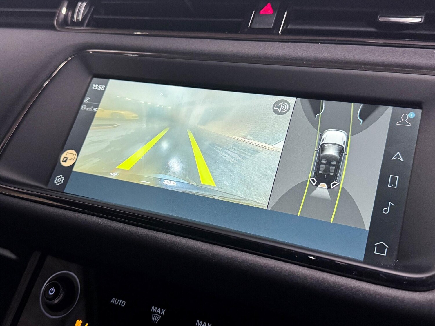 Used Land Rover Range Rover Evoque 2023 for sale - 76728733: Photo 40