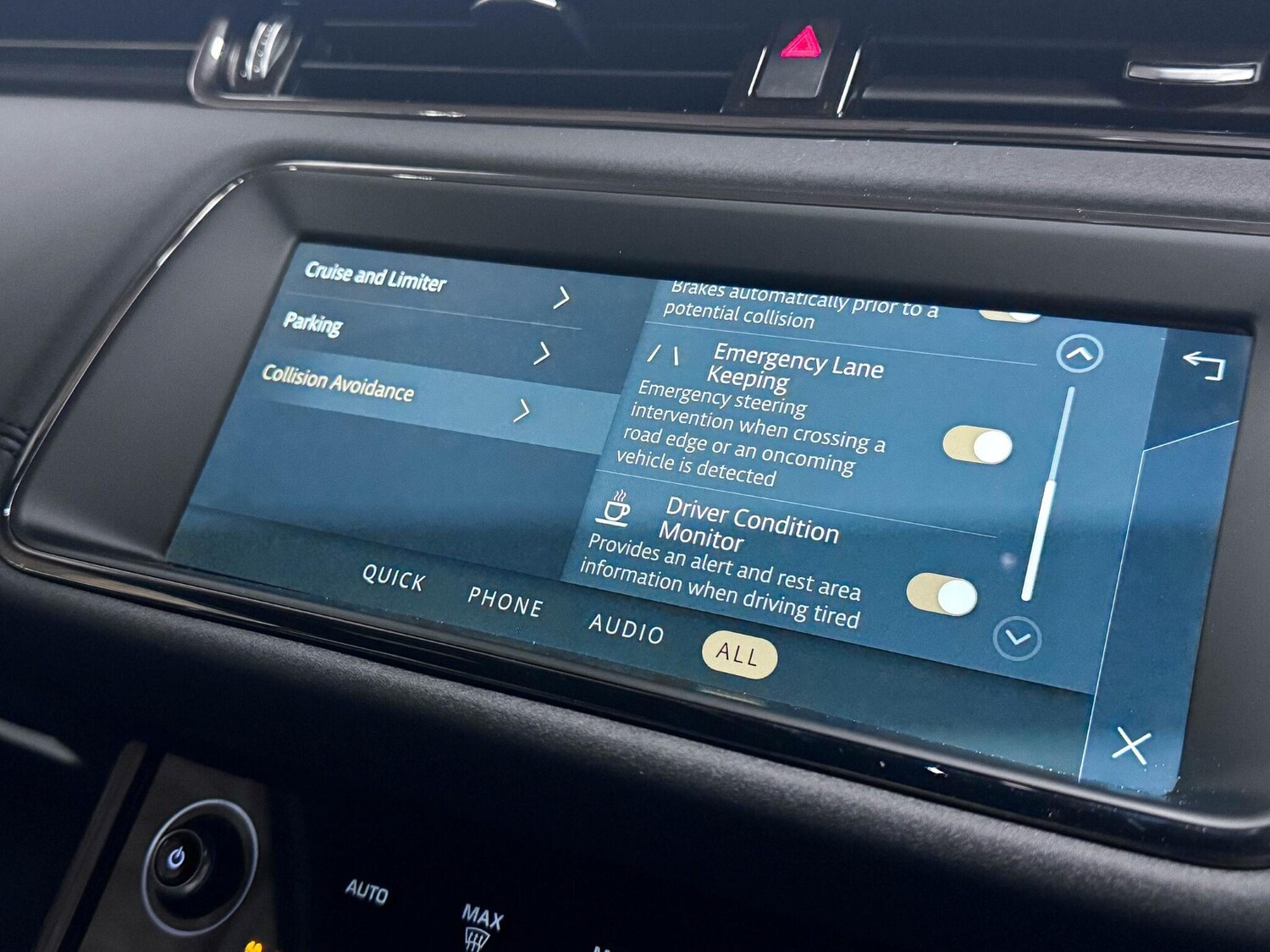 Used Land Rover Range Rover Evoque 2023 for sale - 76728733: Photo 45