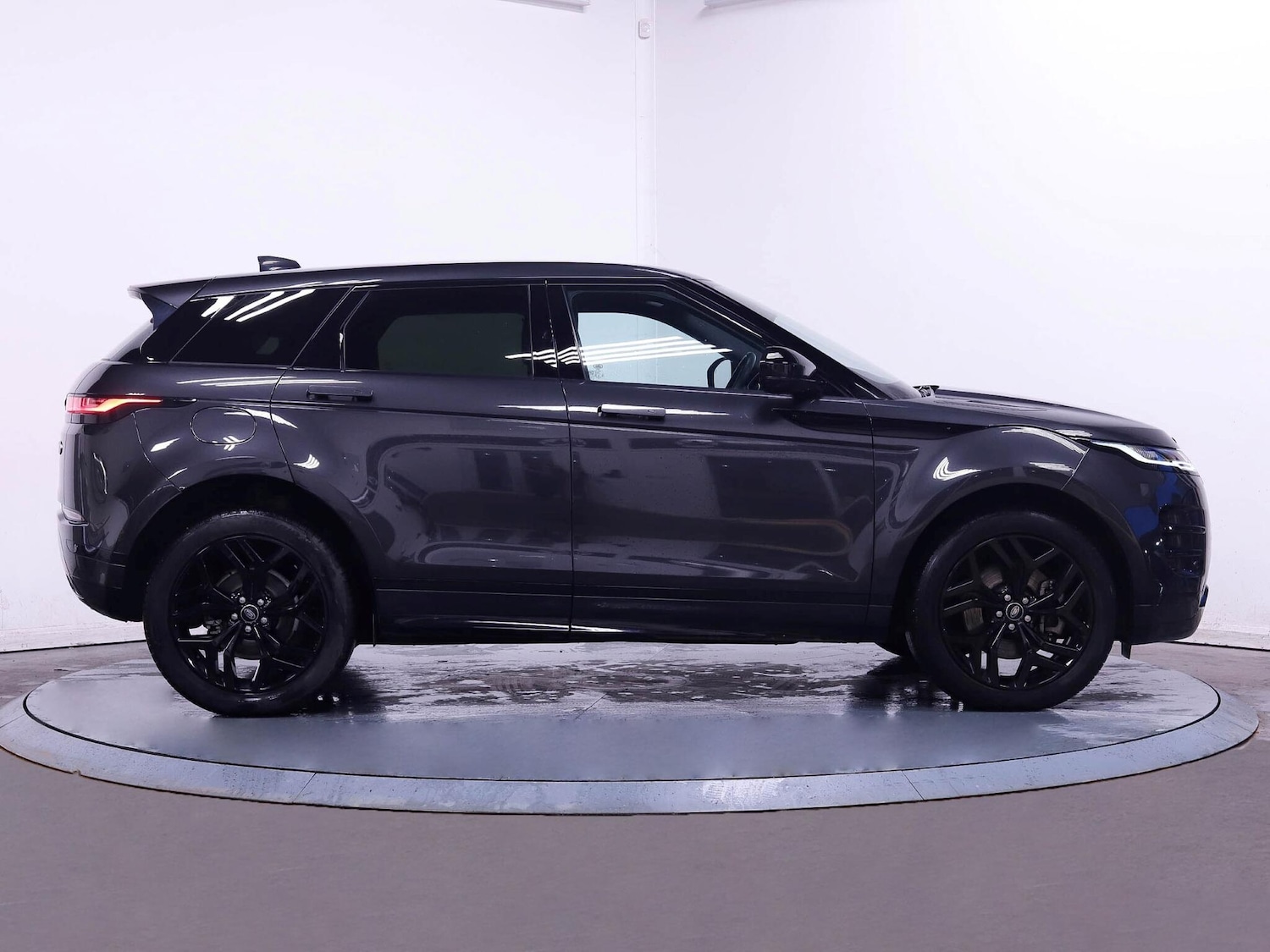 Used Land Rover Range Rover Evoque 2023 for sale - 76728733: Photo 8