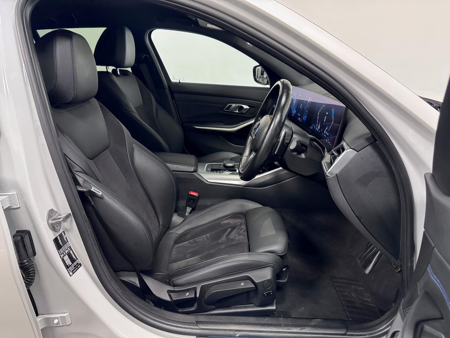 Used BMW 3 Series 2023 for sale - 76913188: Photo 19