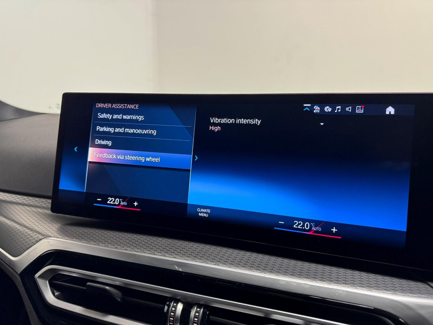 Used BMW 3 Series 2023 for sale - 76913188: Photo 46