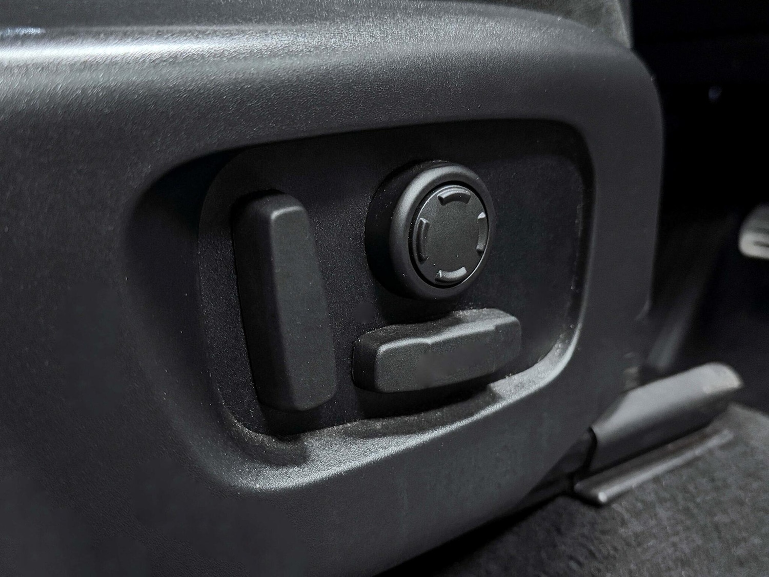 Used Land Rover Discovery Sport 2020 for sale - 75990520: Photo 21