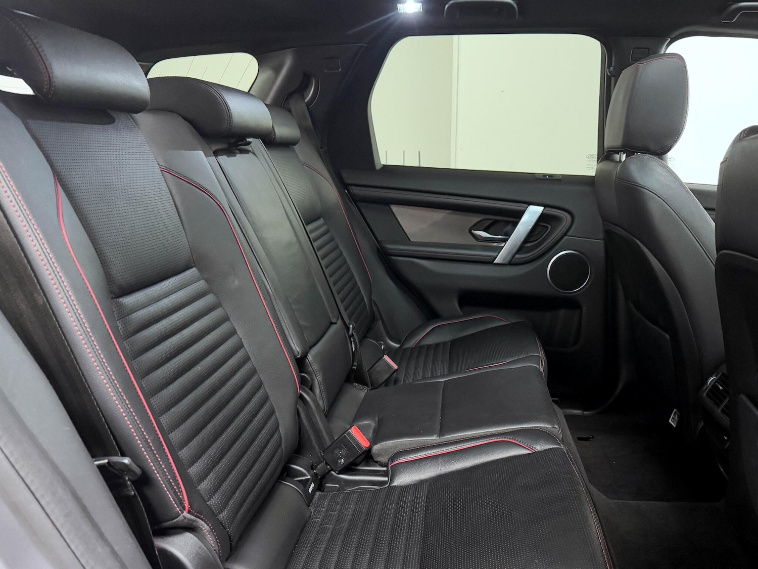 Used Land Rover Discovery Sport 2020 for sale - 75990520: Photo 27
